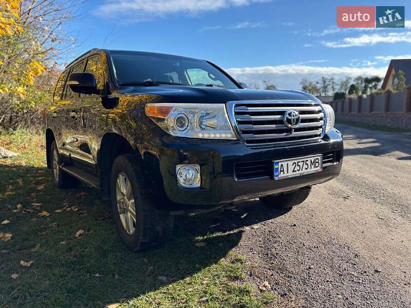 Внедорожник / Кроссовер Toyota Land Cruiser 2013 в Киеве фото 5 Внедорожник / Кроссовер Toyota Land Cruiser 2013 в Киеве