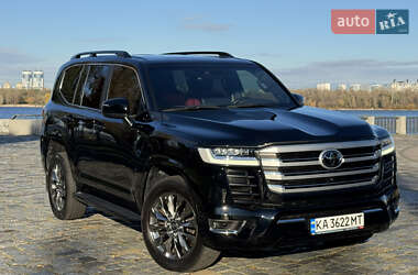 Внедорожник / Кроссовер Toyota Land Cruiser 2023 в Киеве