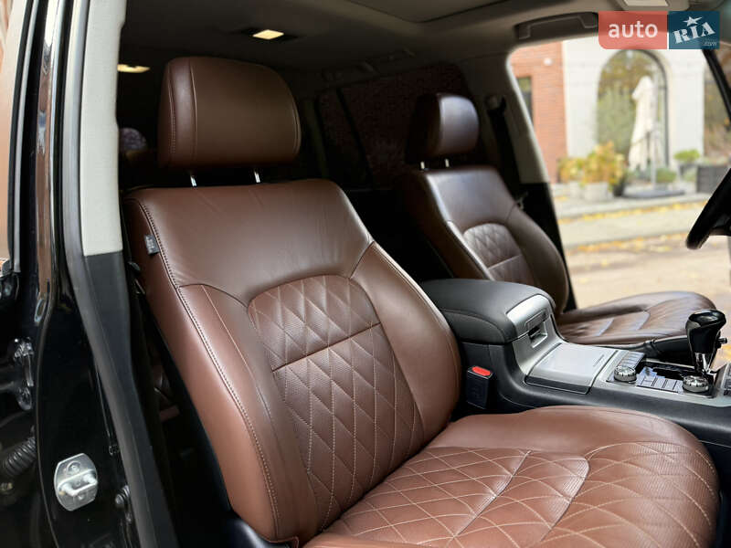 Внедорожник / Кроссовер Toyota Land Cruiser 2016 в Львове фото 63 Внедорожник / Кроссовер Toyota Land Cruiser 2016 в Львове