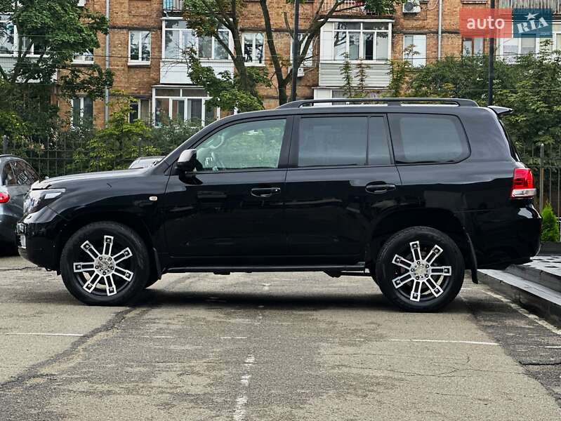 Внедорожник / Кроссовер Toyota Land Cruiser 2008 в Киеве фото 13 Внедорожник / Кроссовер Toyota Land Cruiser 2008 в Киеве