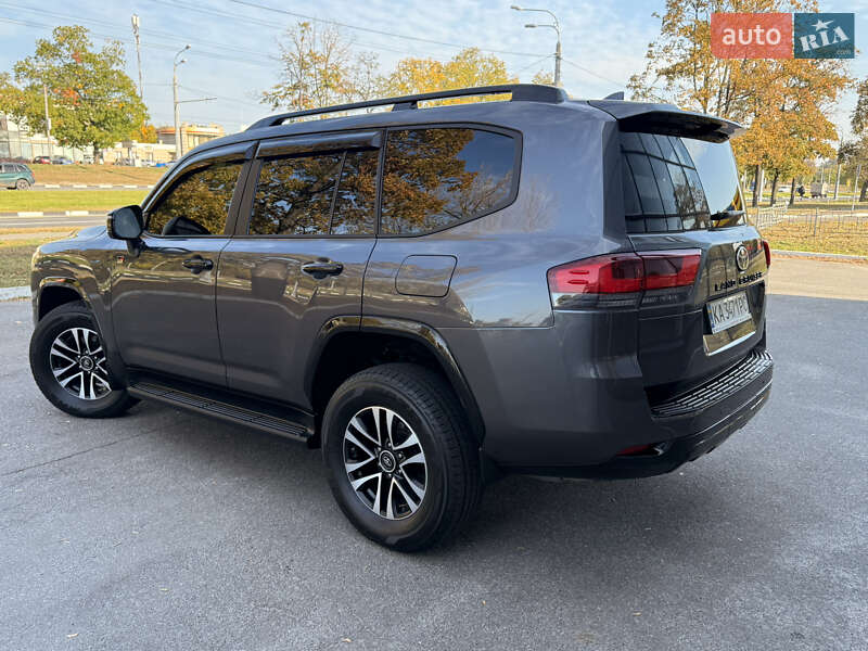 Внедорожник / Кроссовер Toyota Land Cruiser 2021 в Харькове