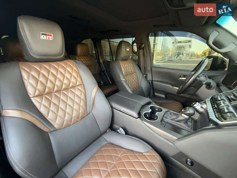 Внедорожник / Кроссовер Toyota Land Cruiser 2021 в Харькове