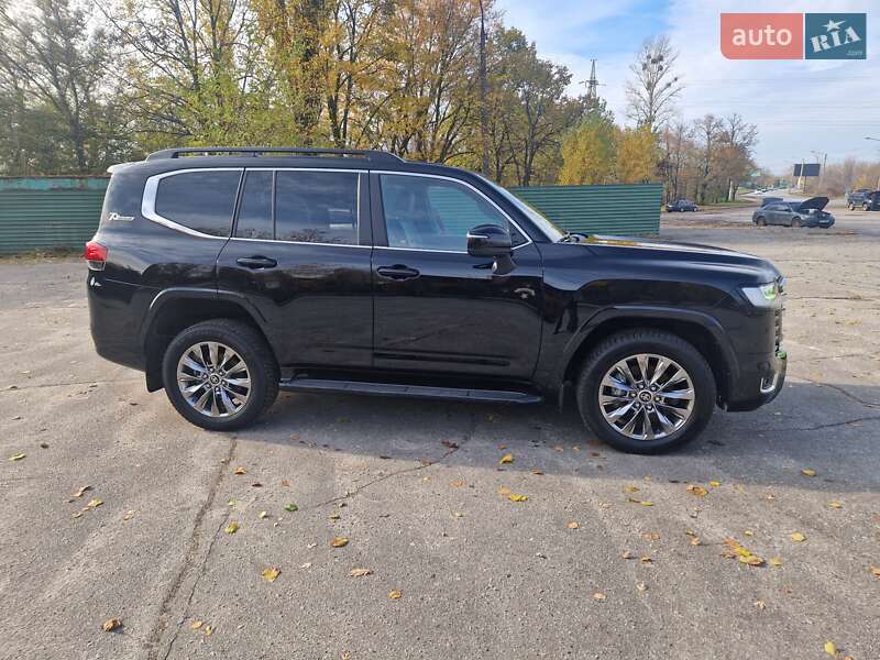 Внедорожник / Кроссовер Toyota Land Cruiser 2022 в Харькове фото 5 Внедорожник / Кроссовер Toyota Land Cruiser 2022 в Харькове
