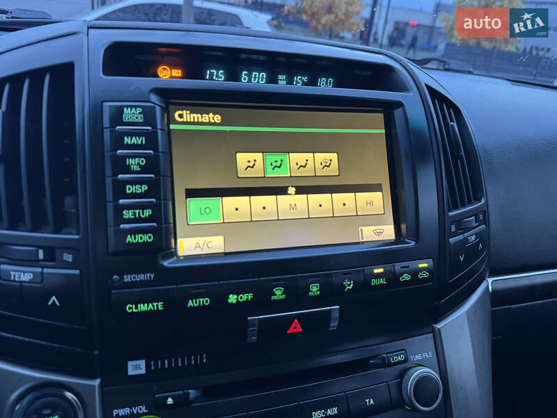 Внедорожник / Кроссовер Toyota Land Cruiser 2010 в Мукачево