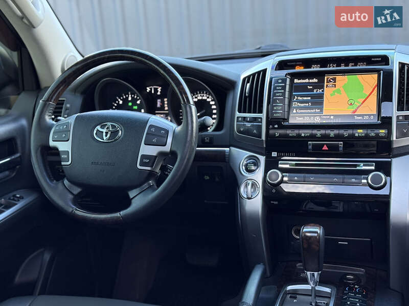 Позашляховик / Кросовер Toyota Land Cruiser 2013 в Білій Церкві