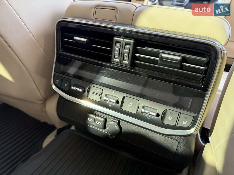 Внедорожник / Кроссовер Toyota Land Cruiser 2021 в Киеве фото 22 Внедорожник / Кроссовер Toyota Land Cruiser 2021 в Киеве
