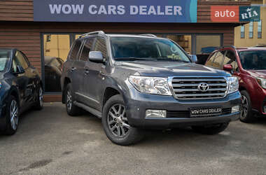 Позашляховик / Кросовер Toyota Land Cruiser 2011 в Києві