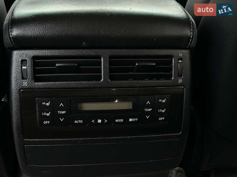 Внедорожник / Кроссовер Toyota Land Cruiser 2011 в Черновцах фото 24 Внедорожник / Кроссовер Toyota Land Cruiser 2011 в Черновцах