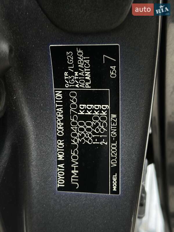 Внедорожник / Кроссовер Toyota Land Cruiser 2011 в Черновцах фото 36 Внедорожник / Кроссовер Toyota Land Cruiser 2011 в Черновцах