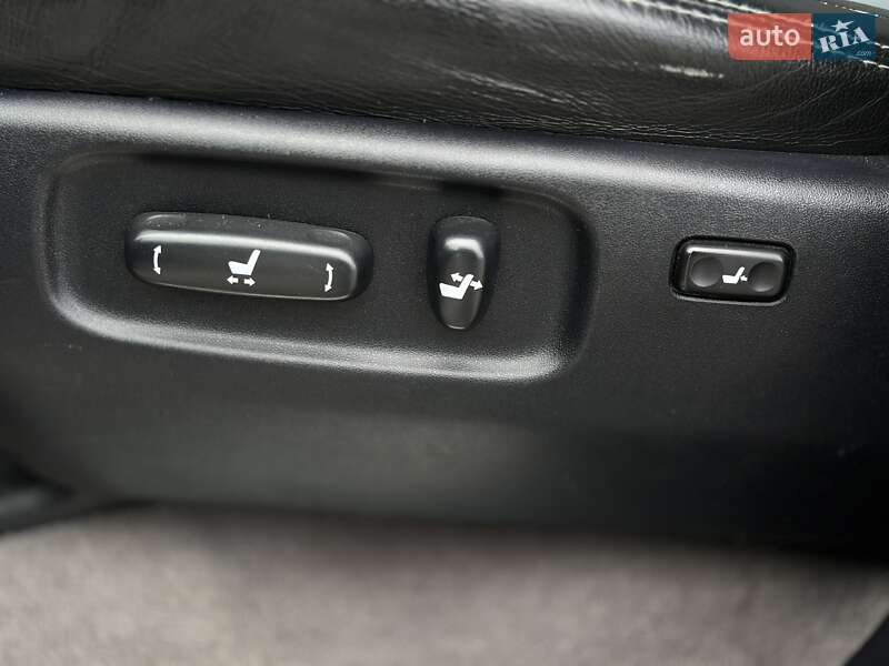 Внедорожник / Кроссовер Toyota Land Cruiser 2011 в Черновцах фото 37 Внедорожник / Кроссовер Toyota Land Cruiser 2011 в Черновцах