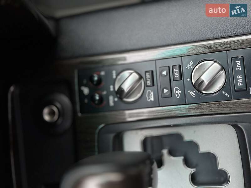 Внедорожник / Кроссовер Toyota Land Cruiser 2011 в Черновцах фото 42 Внедорожник / Кроссовер Toyota Land Cruiser 2011 в Черновцах