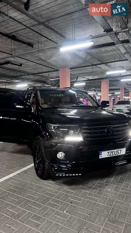 Внедорожник / Кроссовер Toyota Land Cruiser 2012 в Киеве