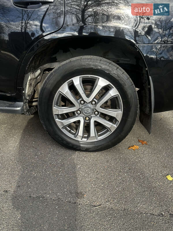 Внедорожник / Кроссовер Toyota Land Cruiser 2011 в Радомышле фото 9 Внедорожник / Кроссовер Toyota Land Cruiser 2011 в Радомышле