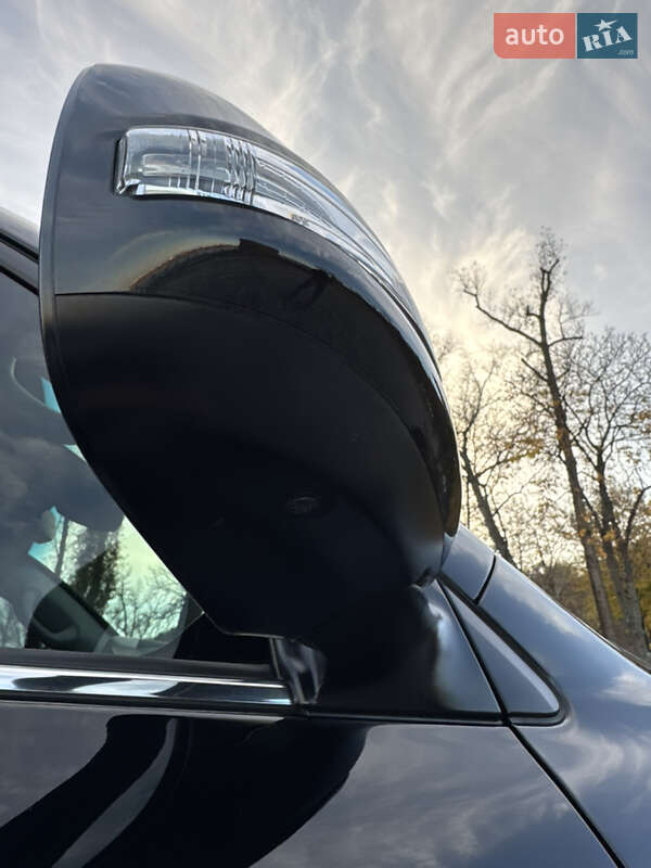 Внедорожник / Кроссовер Toyota Land Cruiser 2018 в Киеве