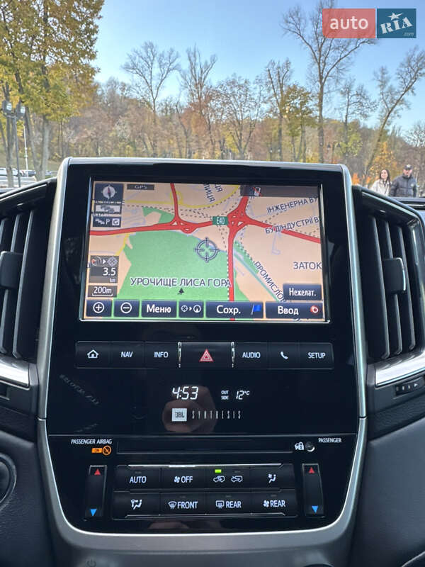 Внедорожник / Кроссовер Toyota Land Cruiser 2018 в Киеве