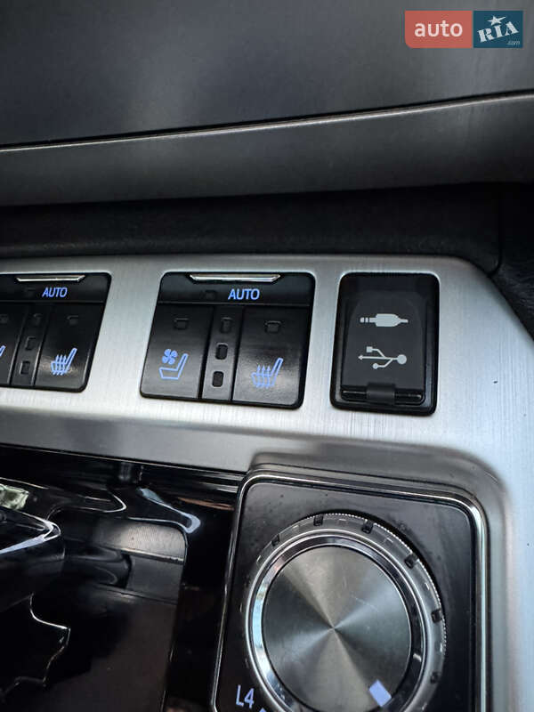 Внедорожник / Кроссовер Toyota Land Cruiser 2018 в Киеве