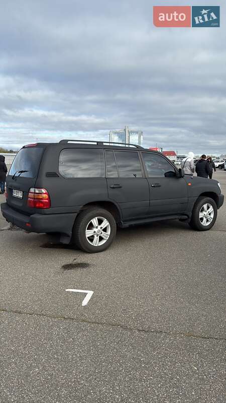 Позашляховик / Кросовер Toyota Land Cruiser 1999 в Києві фото 4 Позашляховик / Кросовер Toyota Land Cruiser 1999 в Києві