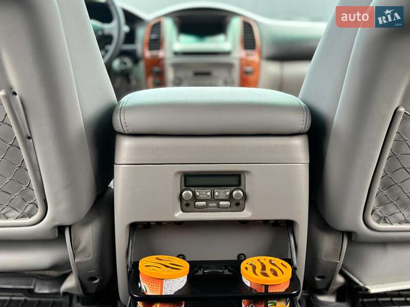 Внедорожник / Кроссовер Toyota Land Cruiser 2003 в Киеве фото 21 Внедорожник / Кроссовер Toyota Land Cruiser 2003 в Киеве
