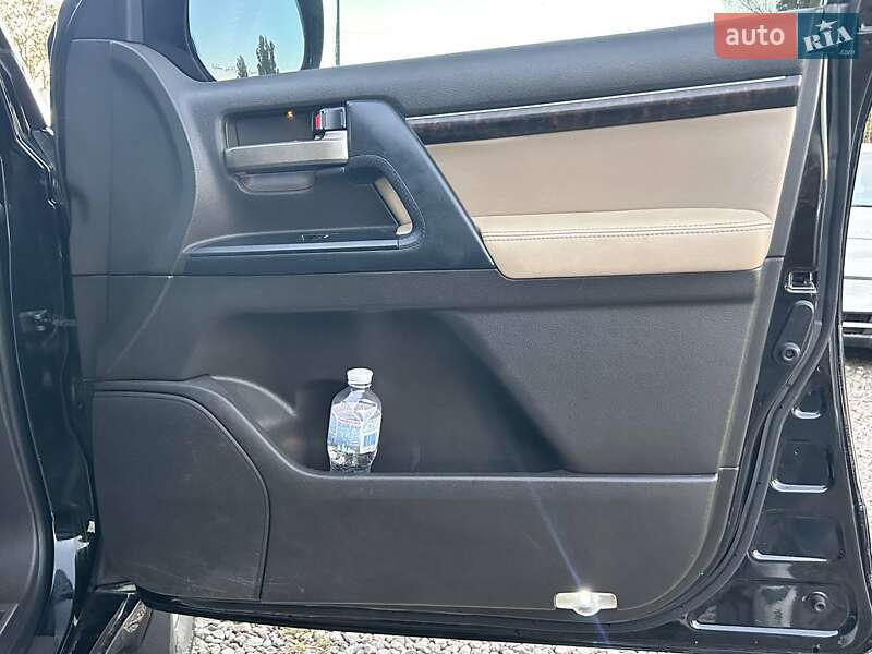 Позашляховик / Кросовер Toyota Land Cruiser 2007 в Одесі