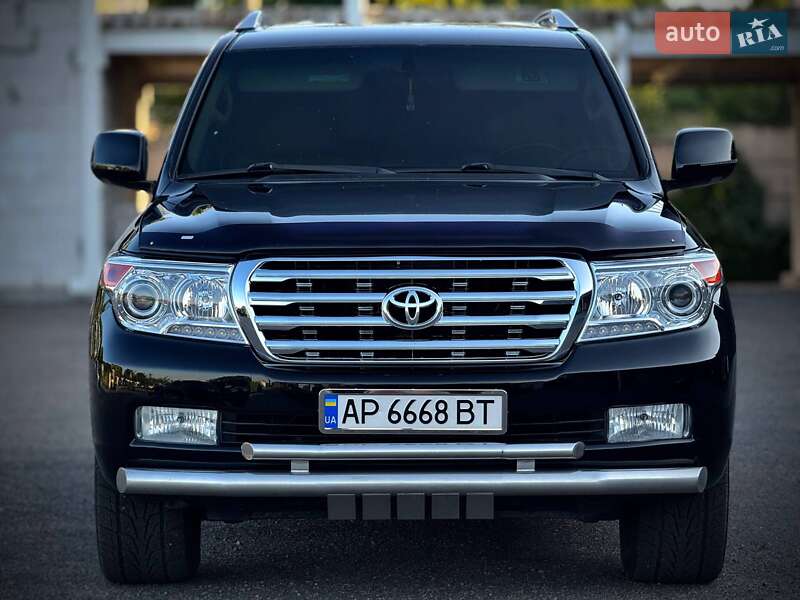 Позашляховик / Кросовер Toyota Land Cruiser 2010 в Запоріжжі