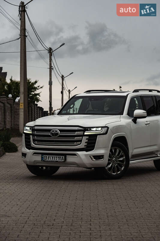 Внедорожник / Кроссовер Toyota Land Cruiser 2021 в Ровно фото 2 Внедорожник / Кроссовер Toyota Land Cruiser 2021 в Ровно