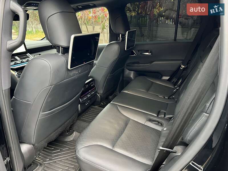 Внедорожник / Кроссовер Toyota Land Cruiser 2022 в Полтаве