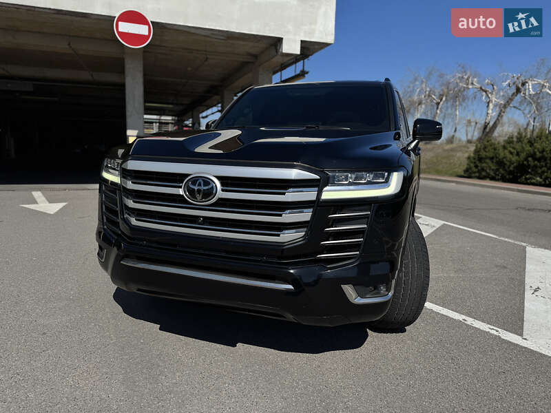 Позашляховик / Кросовер Toyota Land Cruiser 2021 в Києві фото 31 Позашляховик / Кросовер Toyota Land Cruiser 2021 в Києві