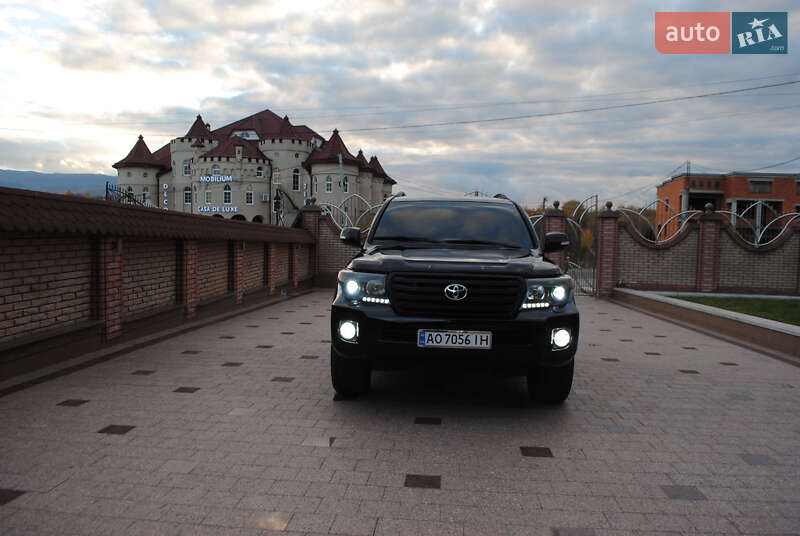 Позашляховик / Кросовер Toyota Land Cruiser 2007 в Тячеві фото 7 Позашляховик / Кросовер Toyota Land Cruiser 2007 в Тячеві