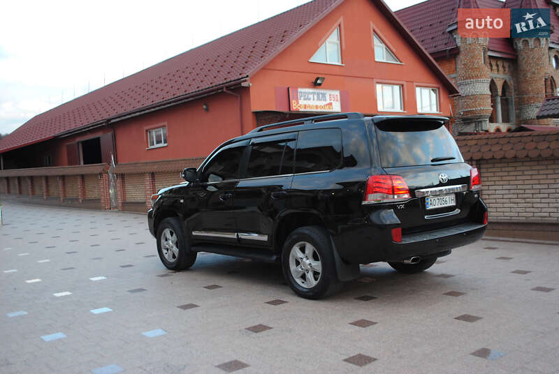 Позашляховик / Кросовер Toyota Land Cruiser 2007 в Тячеві фото 17 Позашляховик / Кросовер Toyota Land Cruiser 2007 в Тячеві