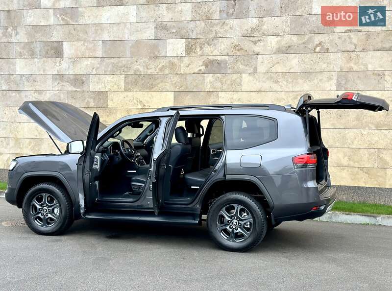 Внедорожник / Кроссовер Toyota Land Cruiser 2022 в Киеве фото 24 Внедорожник / Кроссовер Toyota Land Cruiser 2022 в Киеве