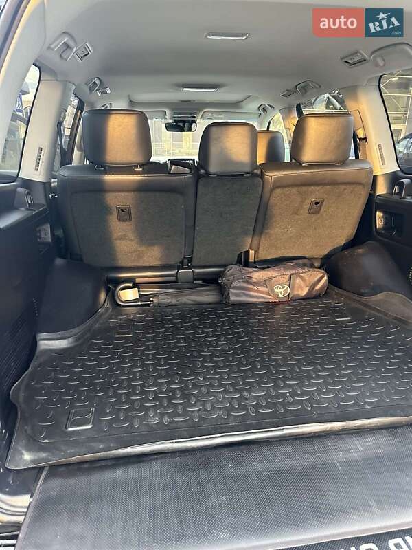 Внедорожник / Кроссовер Toyota Land Cruiser 2019 в Ивано-Франковске