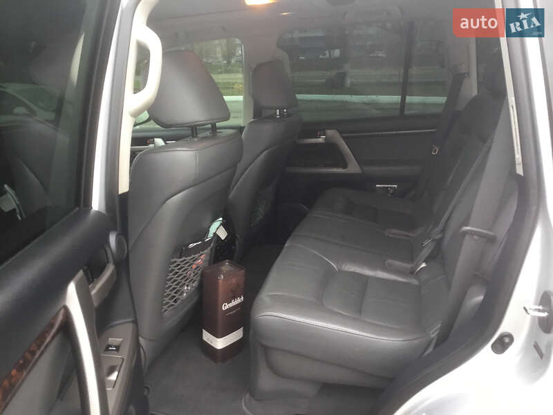 Внедорожник / Кроссовер Toyota Land Cruiser 2008 в Киеве фото 13 Внедорожник / Кроссовер Toyota Land Cruiser 2008 в Киеве