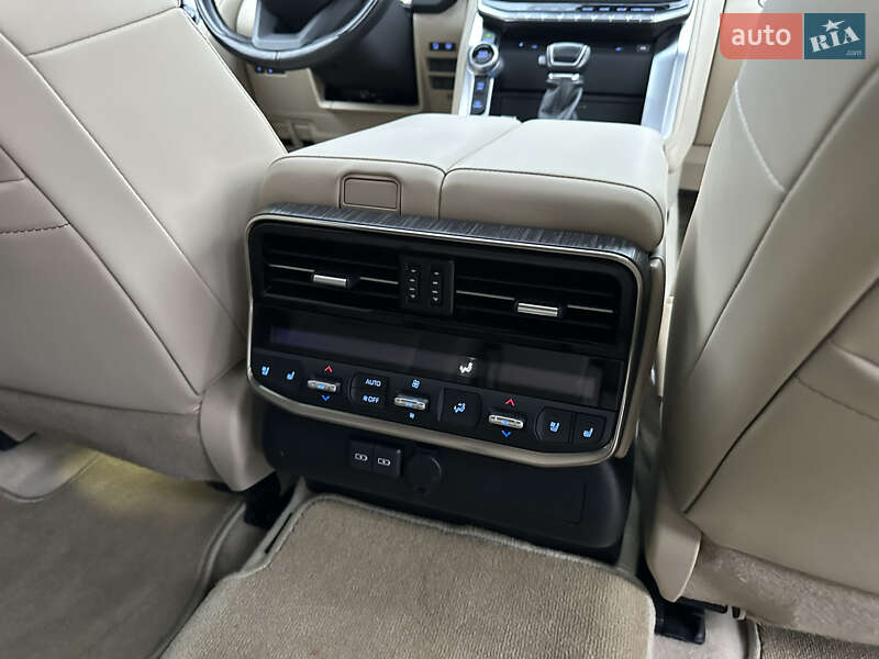Внедорожник / Кроссовер Toyota Land Cruiser 2021 в Киеве фото 33 Внедорожник / Кроссовер Toyota Land Cruiser 2021 в Киеве