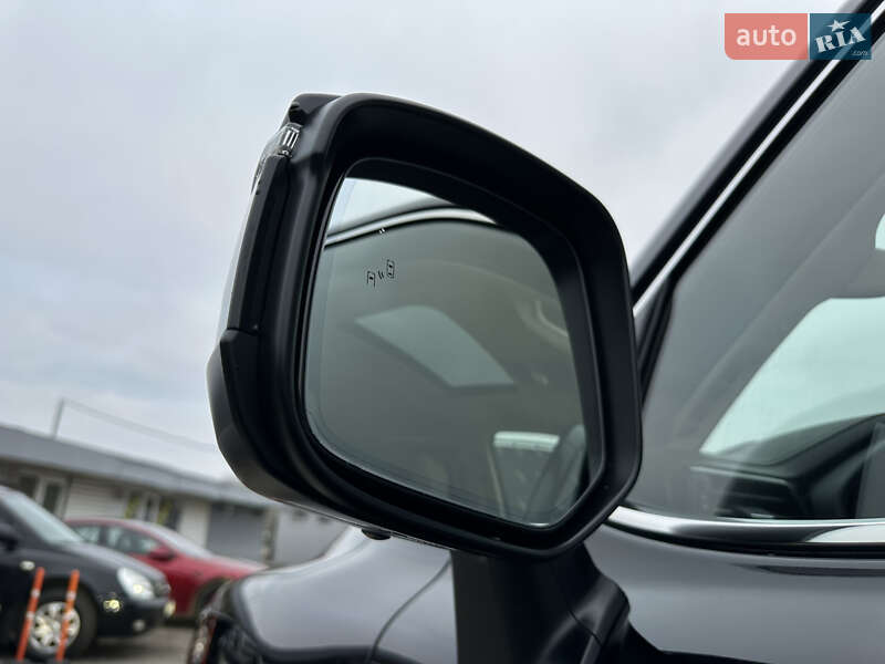 Внедорожник / Кроссовер Toyota Land Cruiser 2021 в Киеве фото 40 Внедорожник / Кроссовер Toyota Land Cruiser 2021 в Киеве