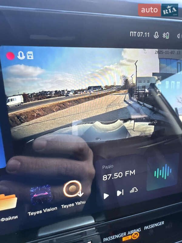 Внедорожник / Кроссовер Toyota Land Cruiser 2019 в Львове фото 29 Внедорожник / Кроссовер Toyota Land Cruiser 2019 в Львове