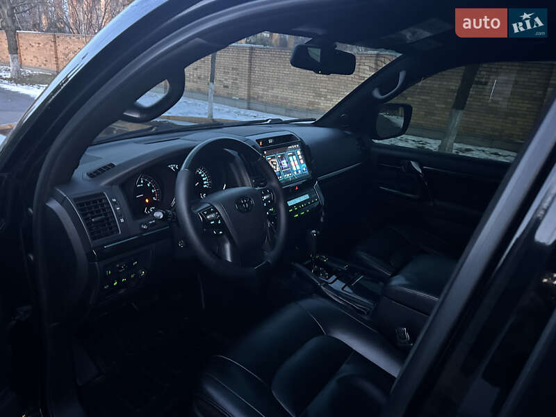 Внедорожник / Кроссовер Toyota Land Cruiser 2008 в Днепре фото 3 Внедорожник / Кроссовер Toyota Land Cruiser 2008 в Днепре