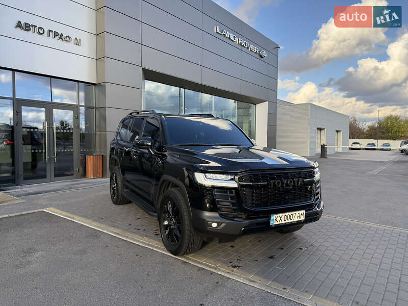 Внедорожник / Кроссовер Toyota Land Cruiser 2022 в Харькове