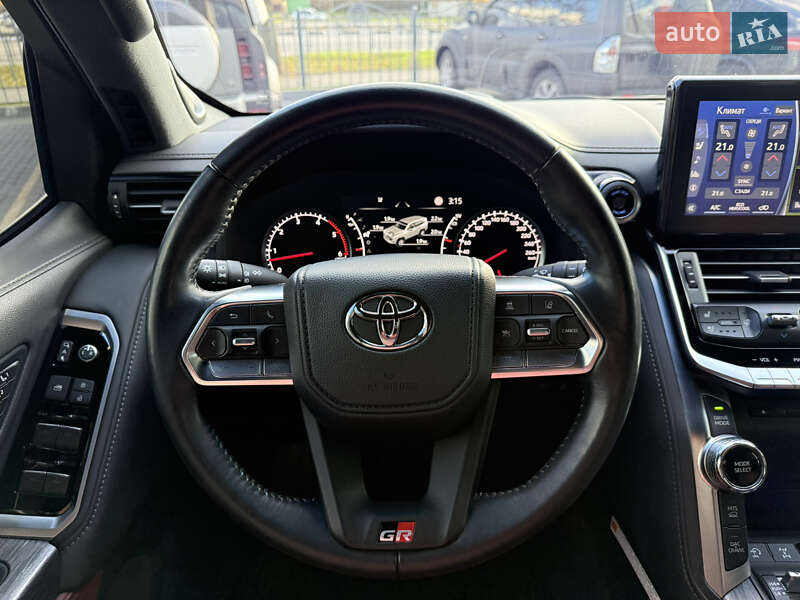 Внедорожник / Кроссовер Toyota Land Cruiser 2022 в Харькове