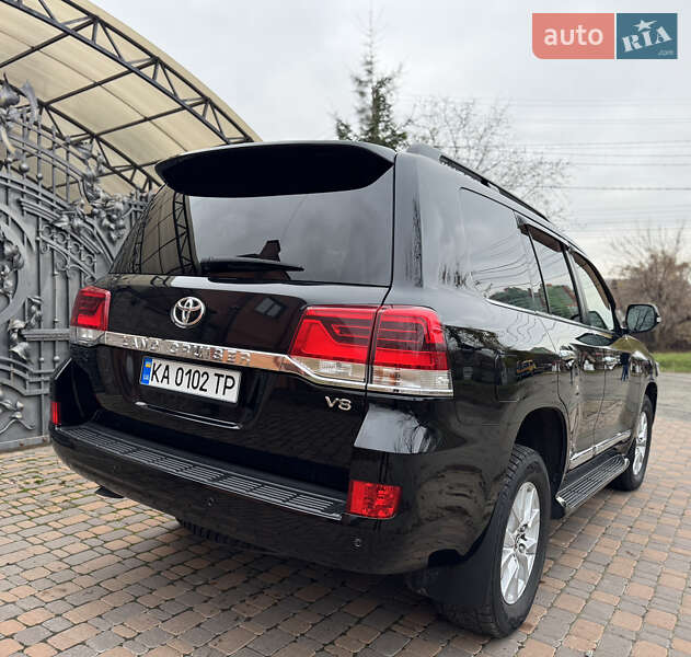 Внедорожник / Кроссовер Toyota Land Cruiser 2019 в Киеве