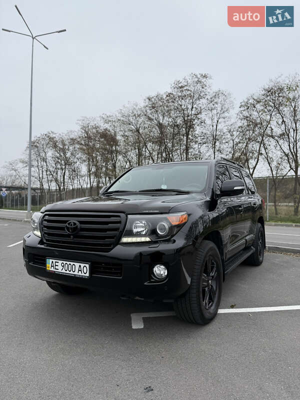 Toyota Land Cruiser 2014