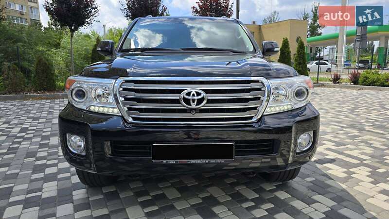 Внедорожник / Кроссовер Toyota Land Cruiser 2013 в Киеве