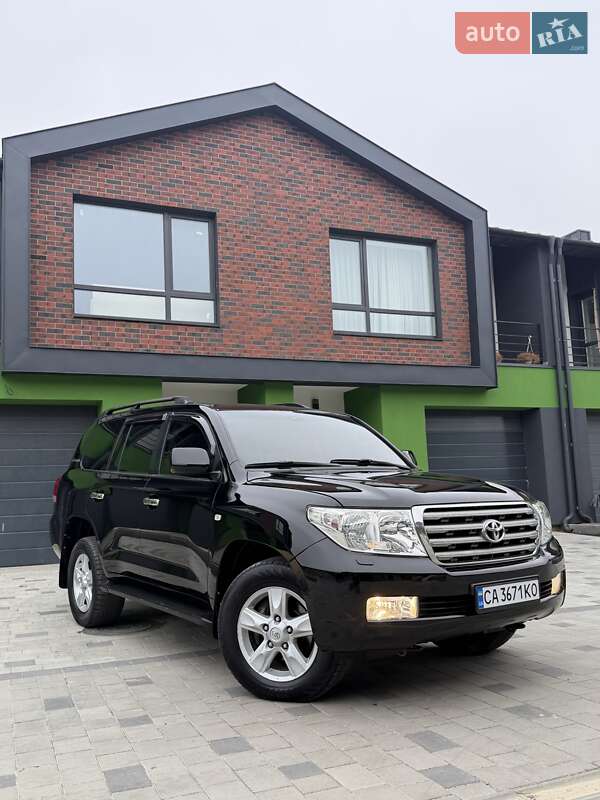 Внедорожник / Кроссовер Toyota Land Cruiser 2008 в Тернополе