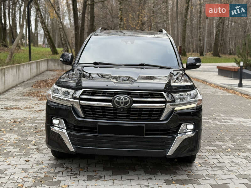 Внедорожник / Кроссовер Toyota Land Cruiser 2016 в Тернополе