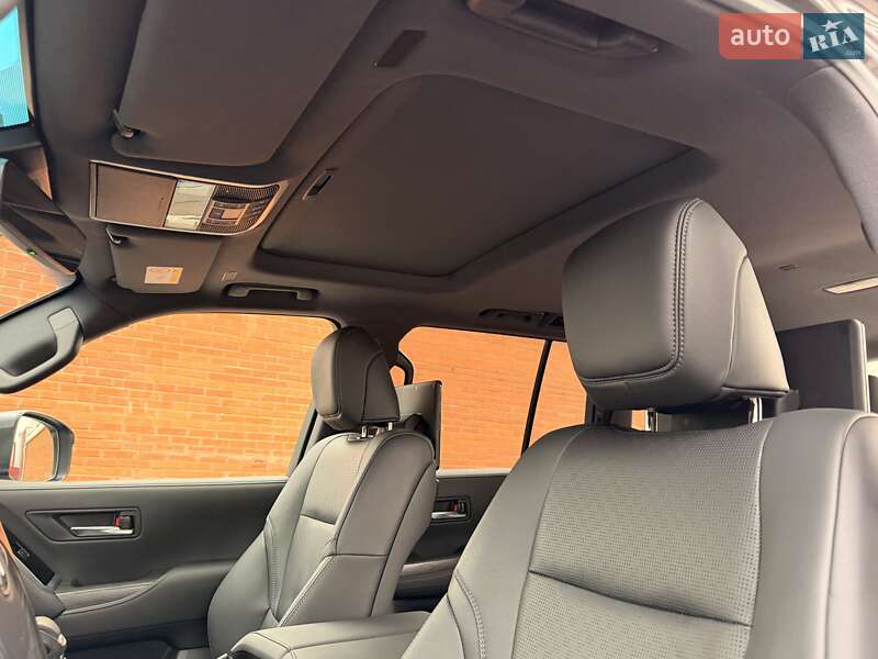 Внедорожник / Кроссовер Toyota Land Cruiser 2023 в Киеве