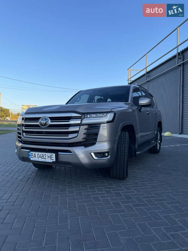 Внедорожник / Кроссовер Toyota Land Cruiser 2023 в Кропивницком