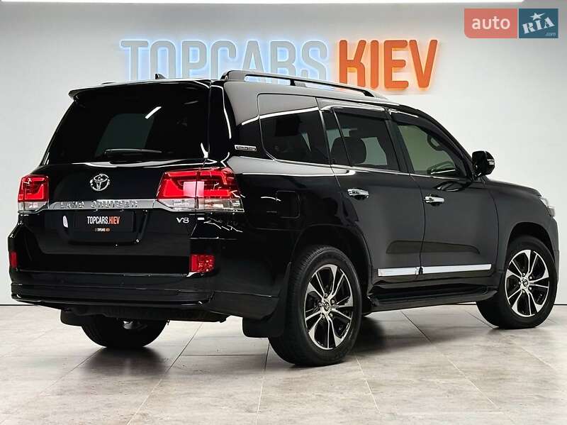 Внедорожник / Кроссовер Toyota Land Cruiser 2020 в Киеве