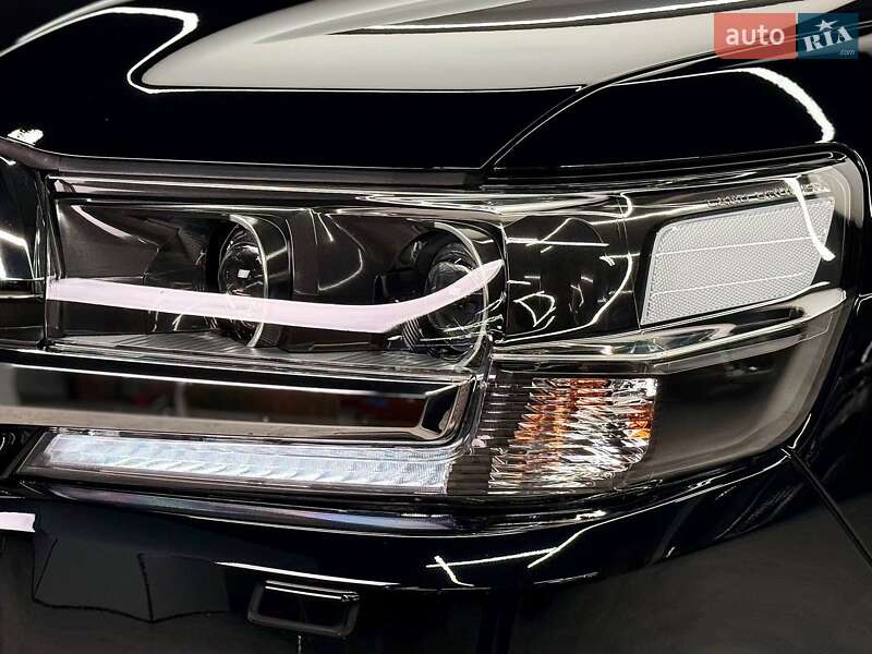Внедорожник / Кроссовер Toyota Land Cruiser 2020 в Киеве