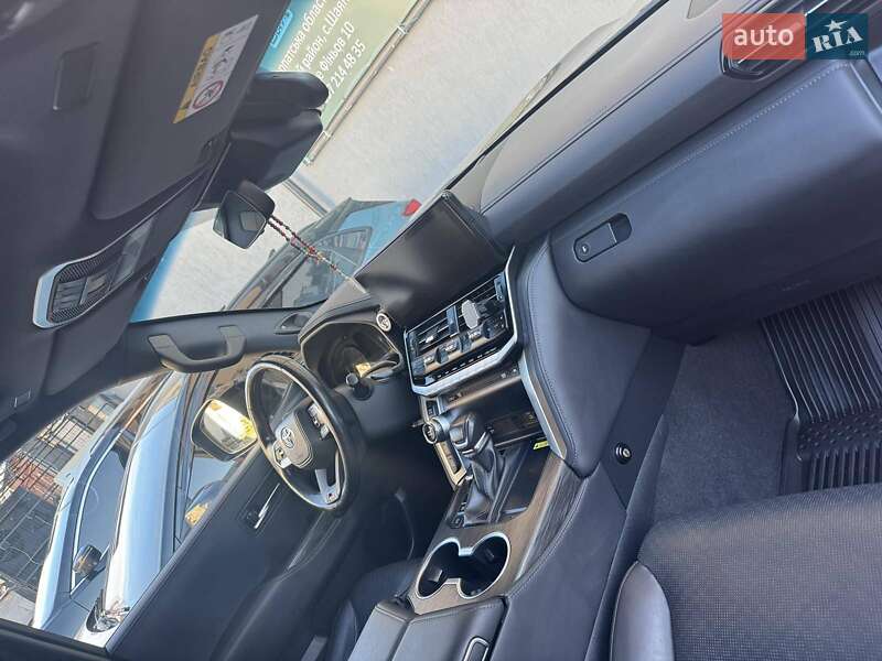 Внедорожник / Кроссовер Toyota Land Cruiser 2022 в Львове фото 19 Внедорожник / Кроссовер Toyota Land Cruiser 2022 в Львове