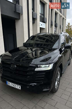 Внедорожник / Кроссовер Toyota Land Cruiser 2023 в Киеве