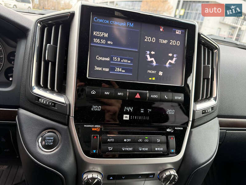 Внедорожник / Кроссовер Toyota Land Cruiser 2018 в Киеве